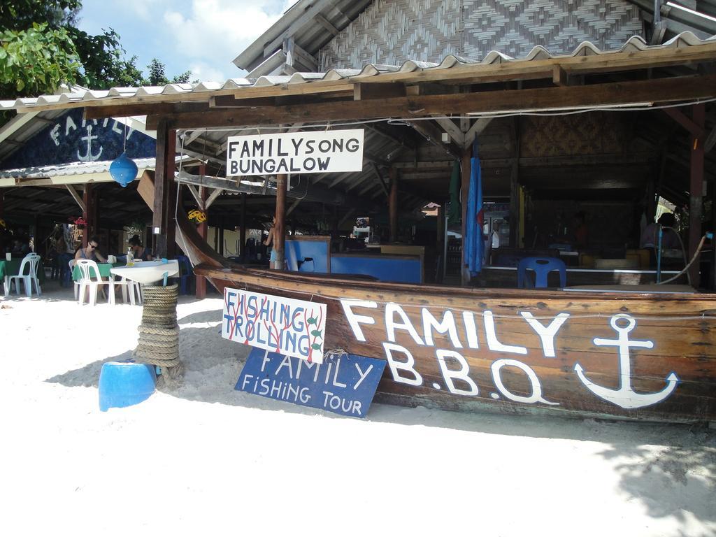 Family Song Koh Lipe Hotel Kültér fotó